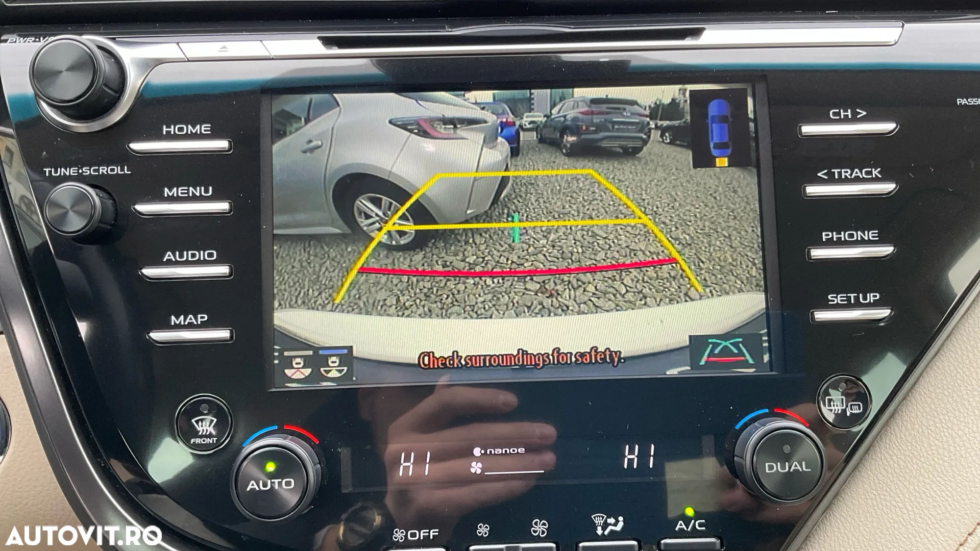 Toyota Camry 2.5 Hybrid Dynamic - 8