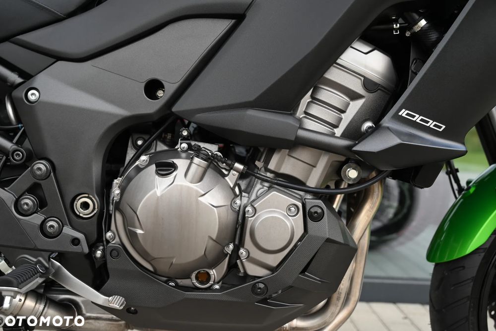 Kawasaki Versys 1000 - 11