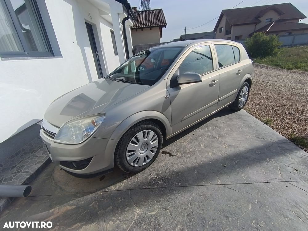 Opel Astra 1.9 CDTI DPF Automatik Edition - 1