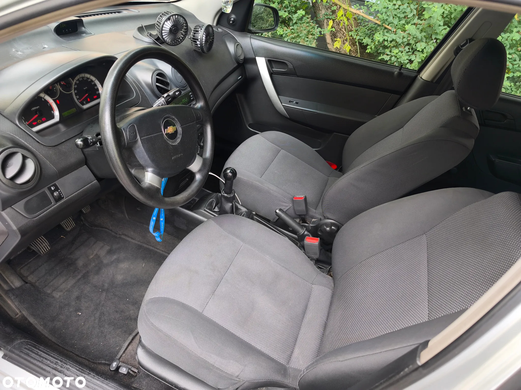 Chevrolet Aveo 1.2 16V Base - 4