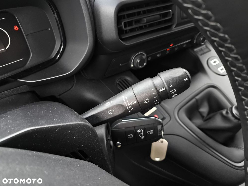 Toyota PROACE CITY - 27