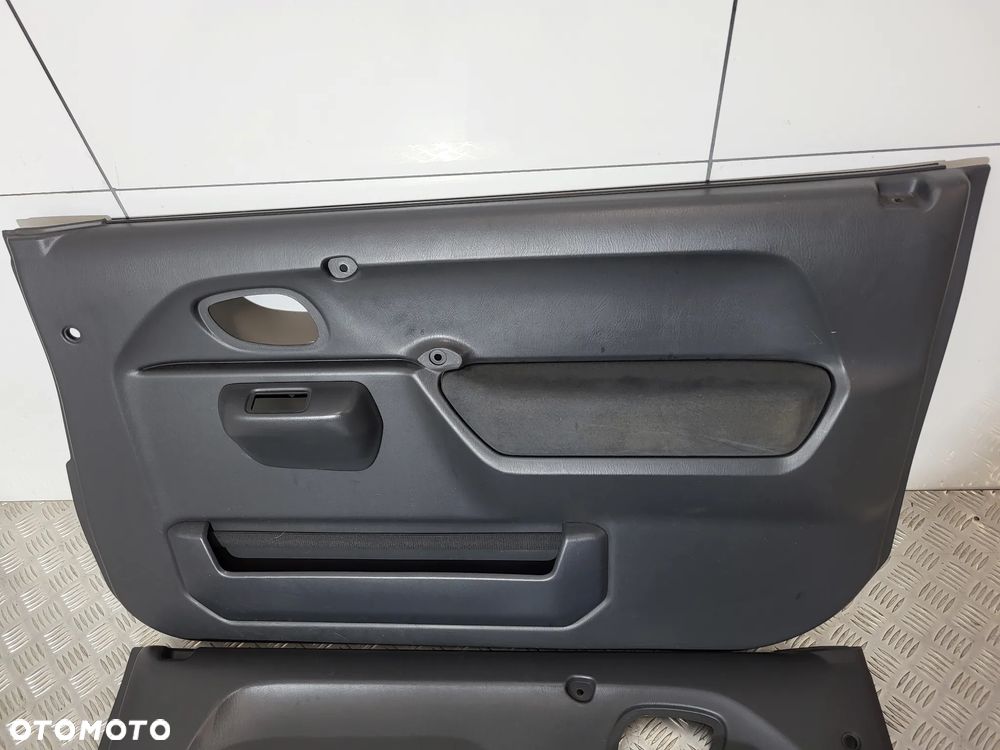 Suzuki Jimny 2014 Tapicerka Boczek Drzwi Komplet - 5