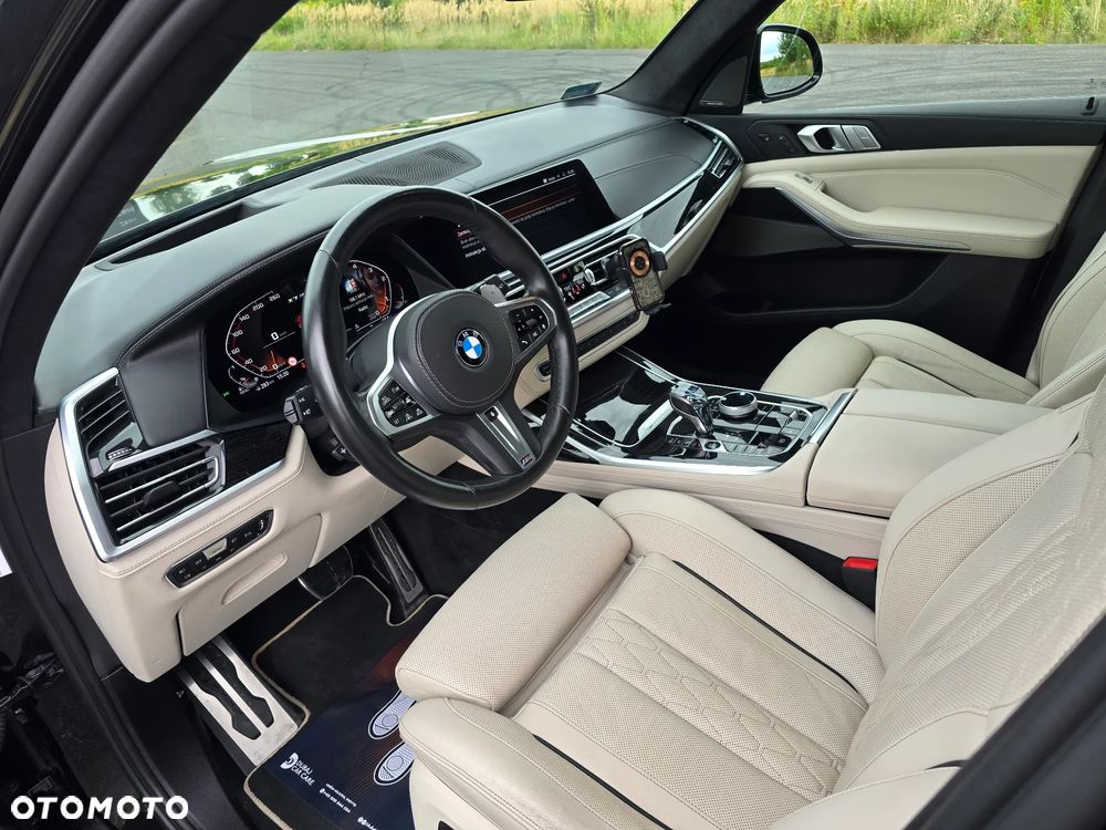 BMW X7 M50d sport - 14