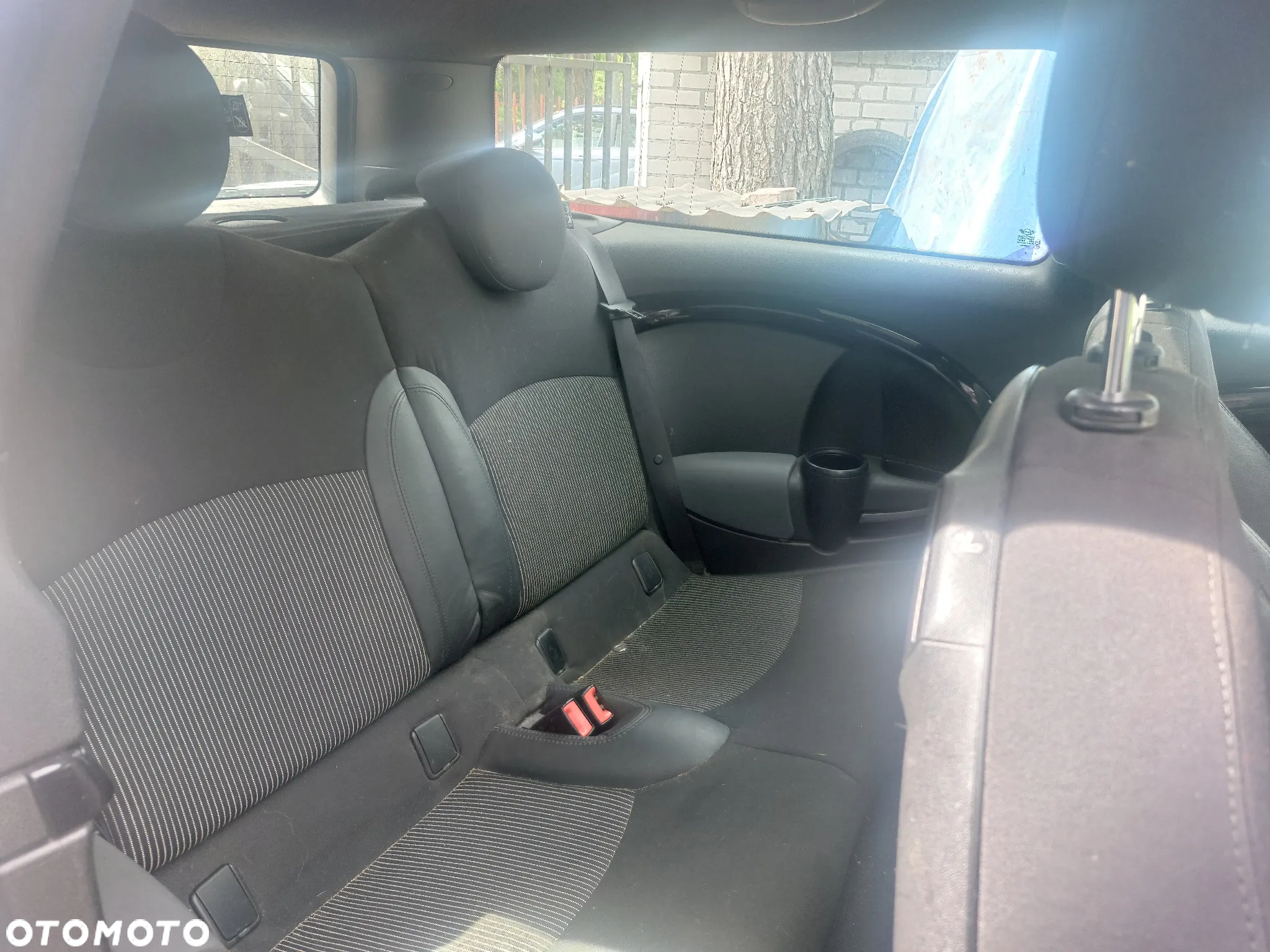 MINI Cooper Standard - 5