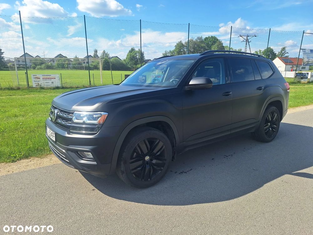 Volkswagen Atlas - 1