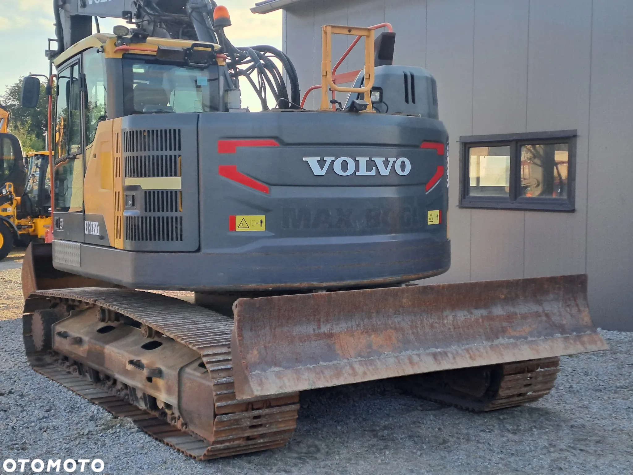 Volvo ECR235EL Z NIEMIEC 2016 ROK PŁUG RAMIĘ 3XŁAMANE - 4