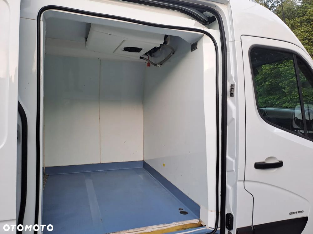 Opel Movano - 11