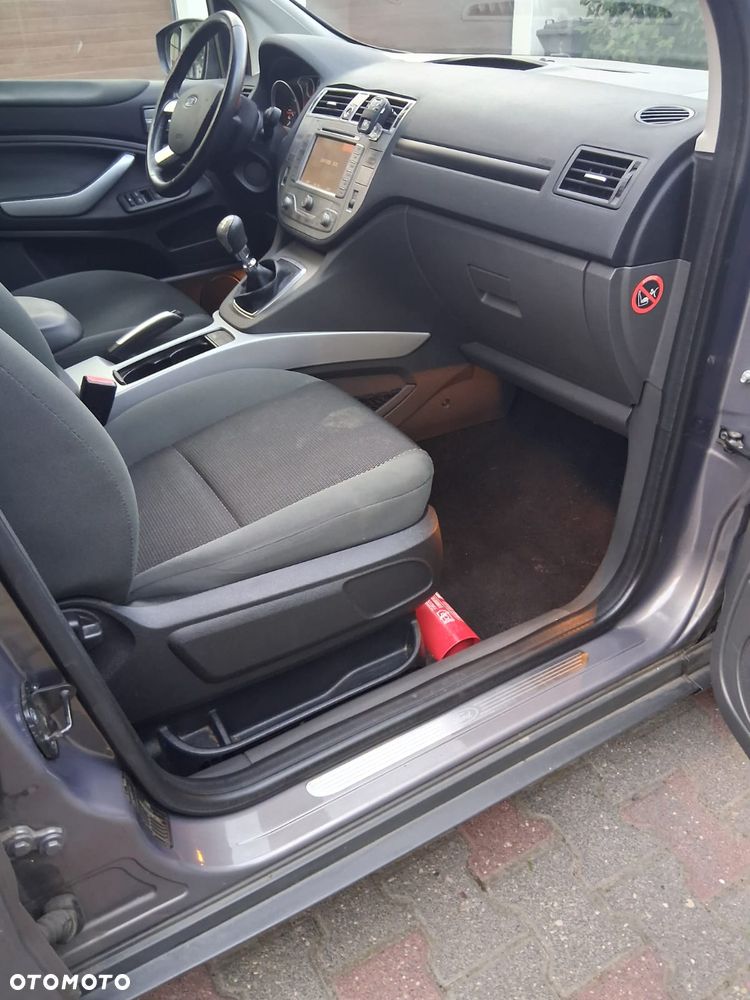 Ford Kuga 2.0 TDCi 2x4 Trend - 16