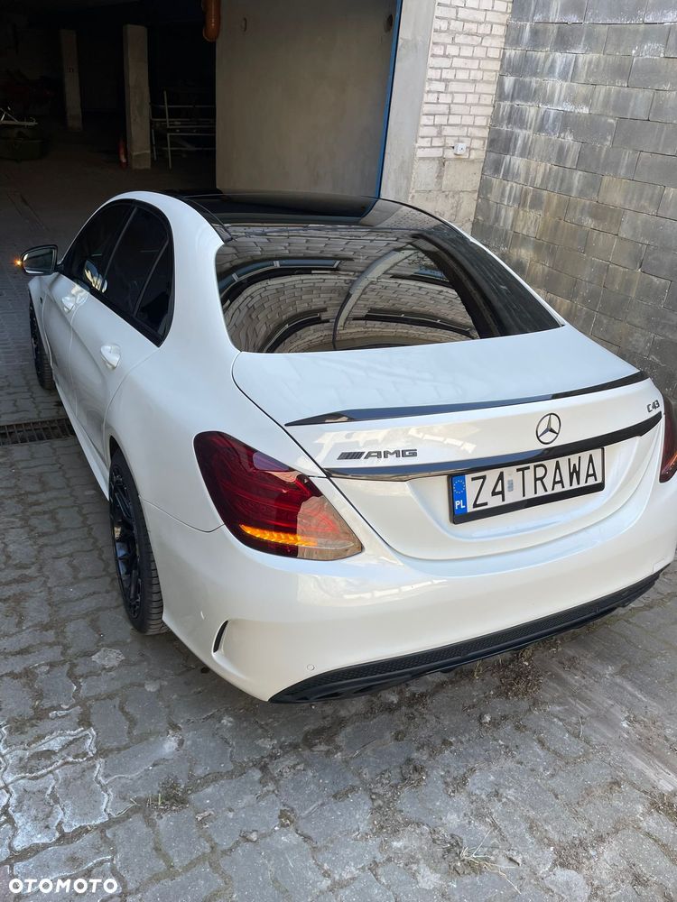 Mercedes-Benz Klasa C AMG 43 4-Matic - 3