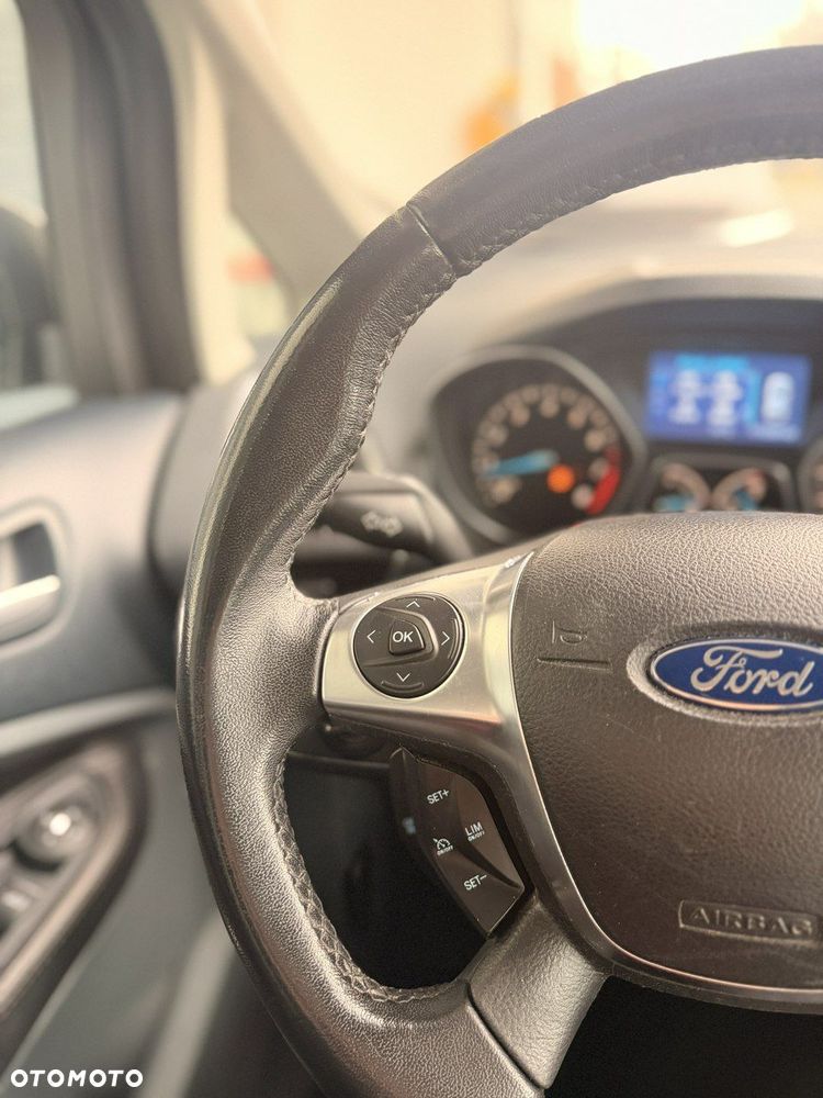Ford C-MAX - 23