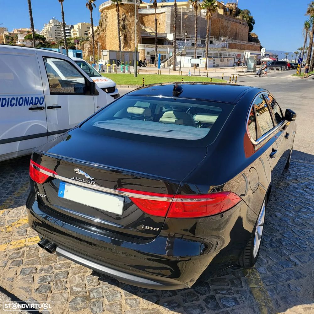 Jaguar XF 2.0 D Portfolio Aut. - 6