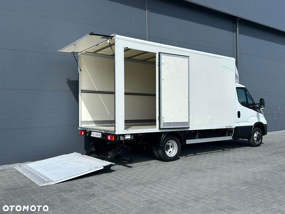 Iveco Daily 40C18 35C18 3.0 HPI Hi-Matic Kontener 8 palet + winda + drzwi boczne **KLIMA**Sprowadzony**2023R** - 8