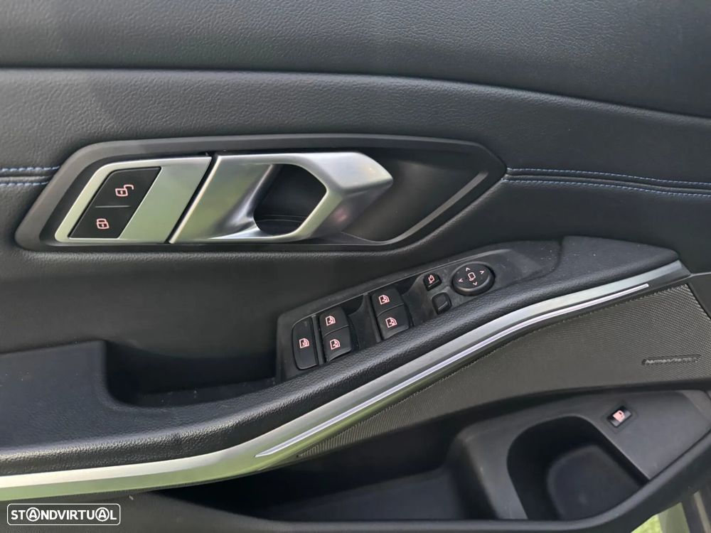 BMW 330 e Pack M Auto - 17