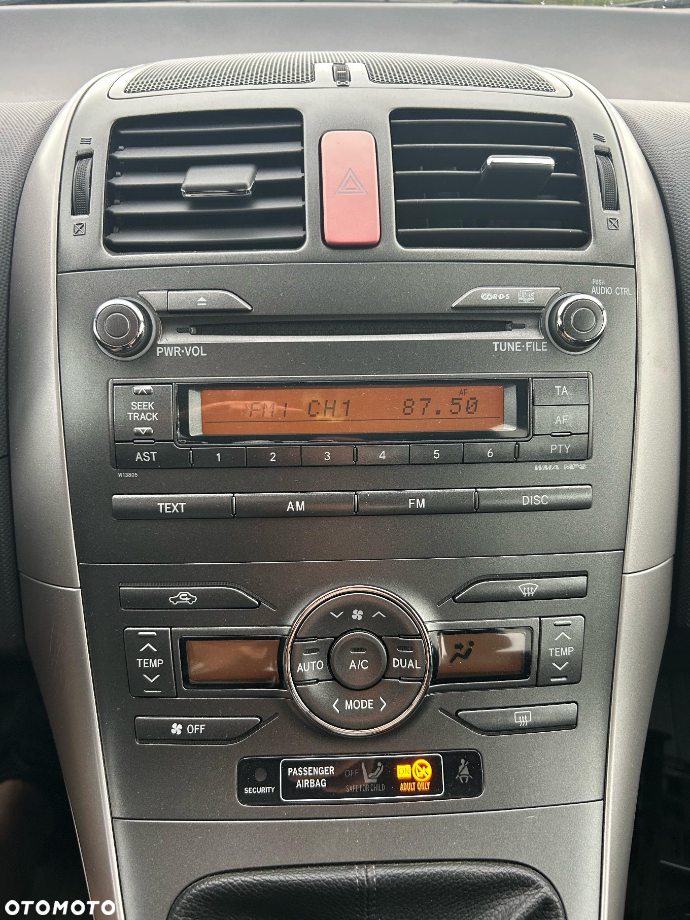 Toyota Auris - 21