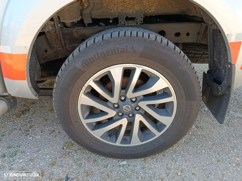 Nissan Navara 2.3 dCi CD 4WD N-Connecta - 24
