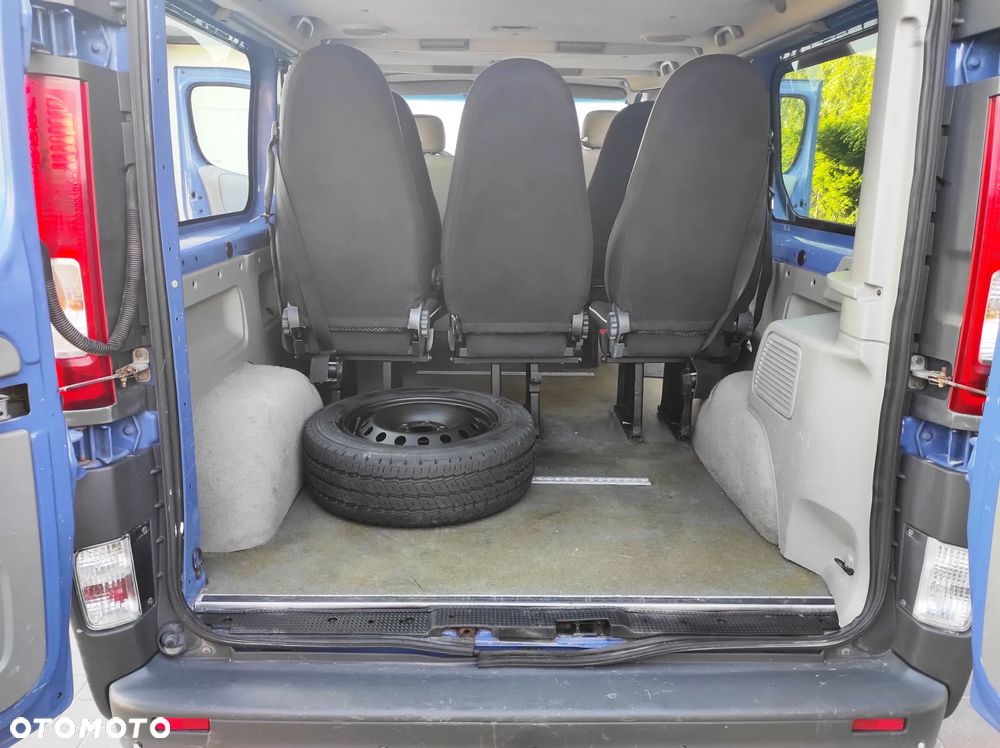 Opel Vivaro L2H1 2.9t - 23