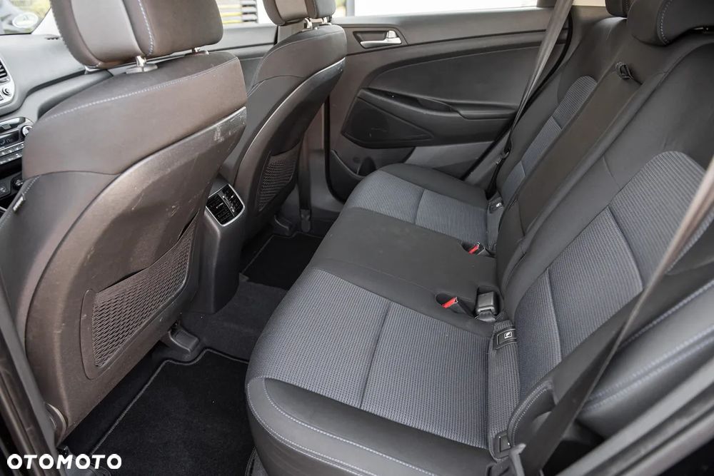 Hyundai Tucson - 25