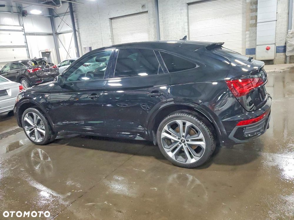 Audi Q5 Sportback - 2
