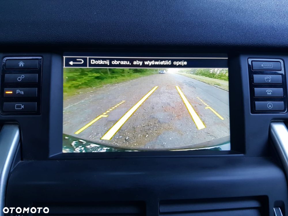 Land Rover Discovery Sport 2.0 TD4 HSE Luxury - 8