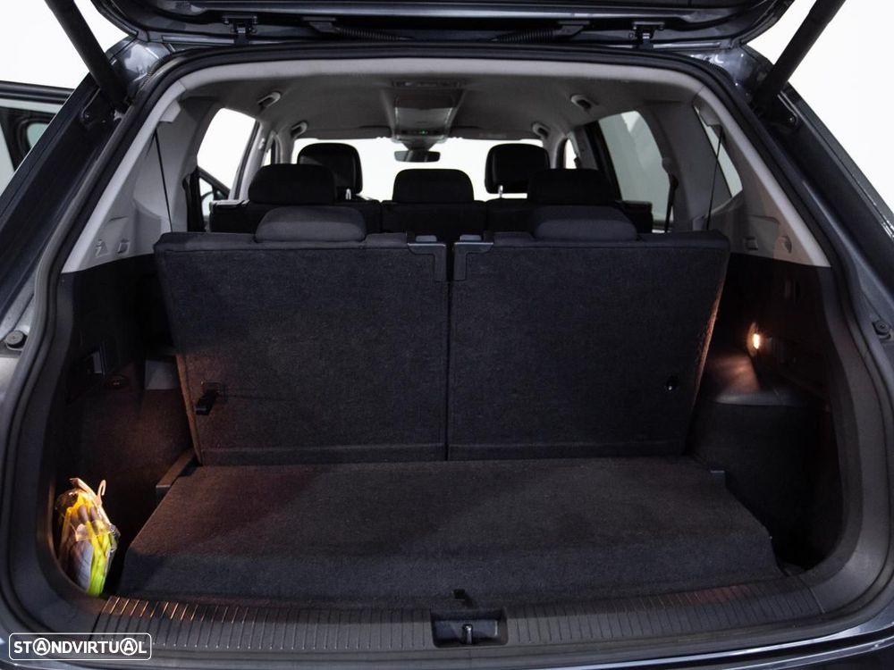 VW Tiguan Allspace 2.0 TDI Highine DSG - 14