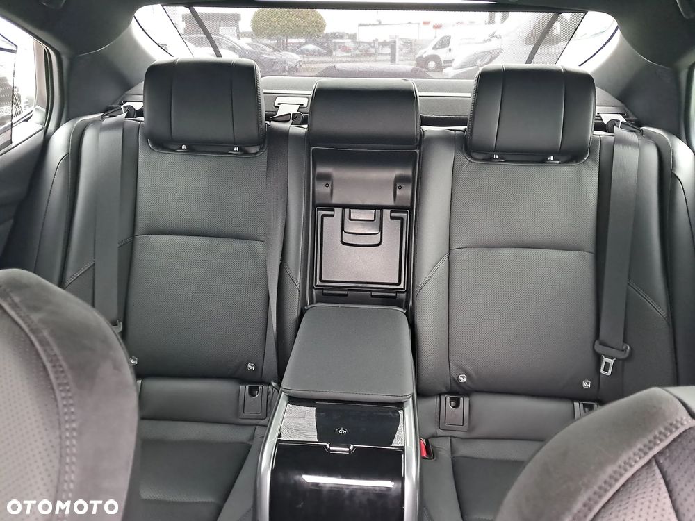 Toyota Camry 2.5 Hybrid Executive CVT - 24