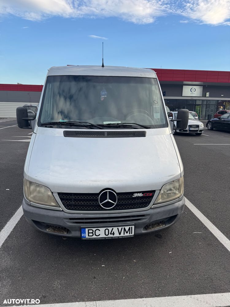 Mercedes-Benz Sprinter - 4
