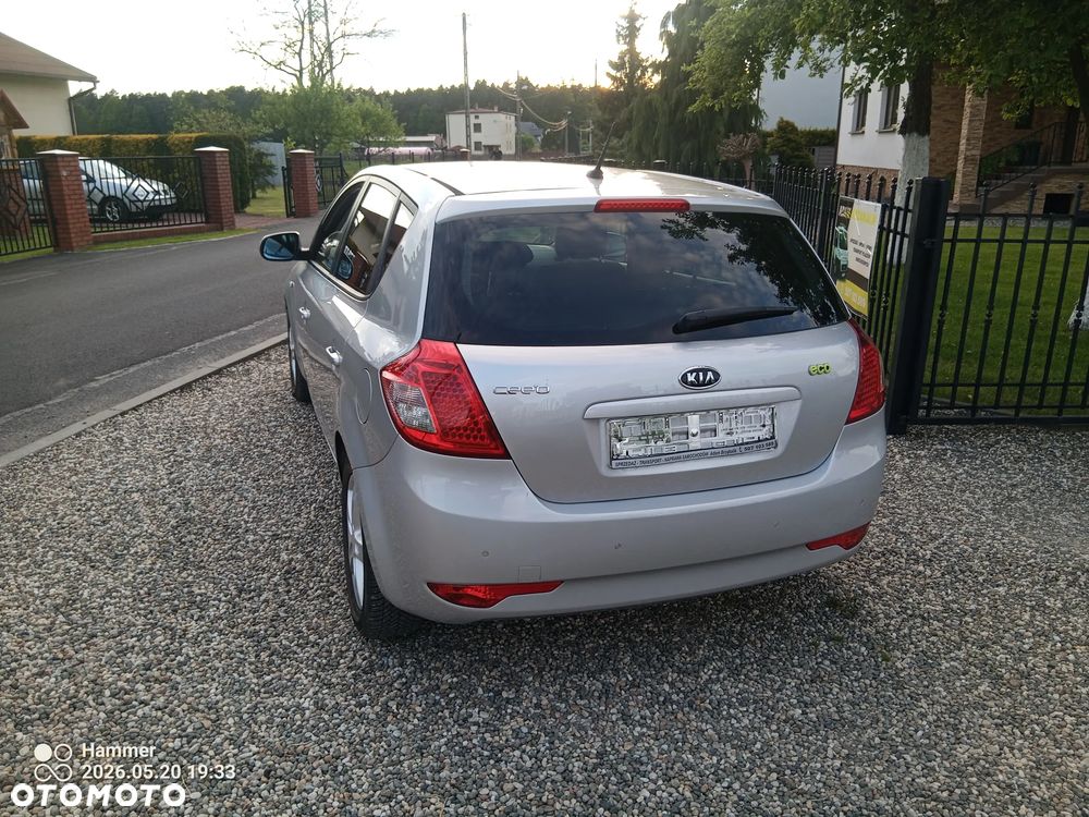 Kia Ceed 1.6 CRDi LX - 3