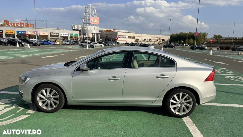 Volvo S60 D5 Summum - 2