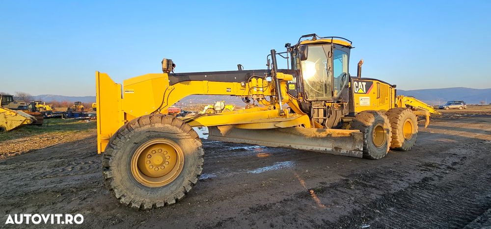 Caterpillar CAT 14M Greder 6X4 - 2