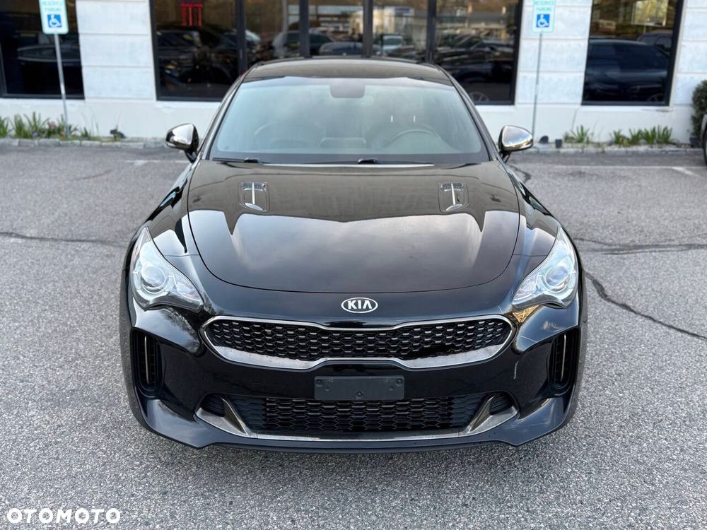 Kia Stinger 2.0 T-GDI GT Line - 3