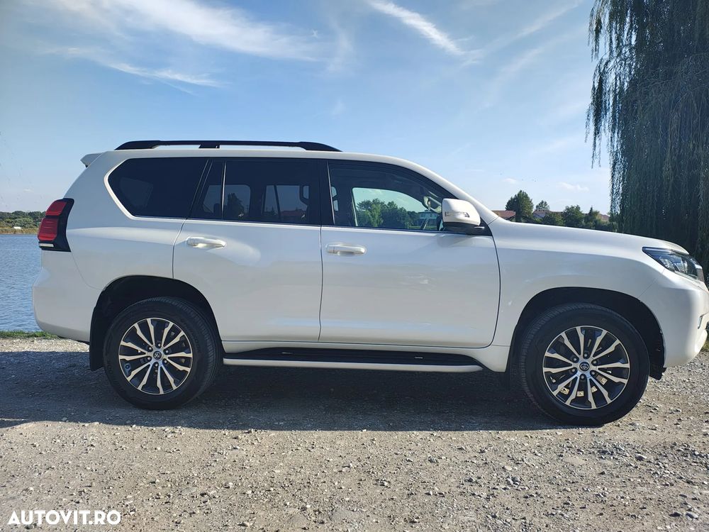 Toyota Land Cruiser 2.8l Turbo D-4D Aut. Luxury - 3