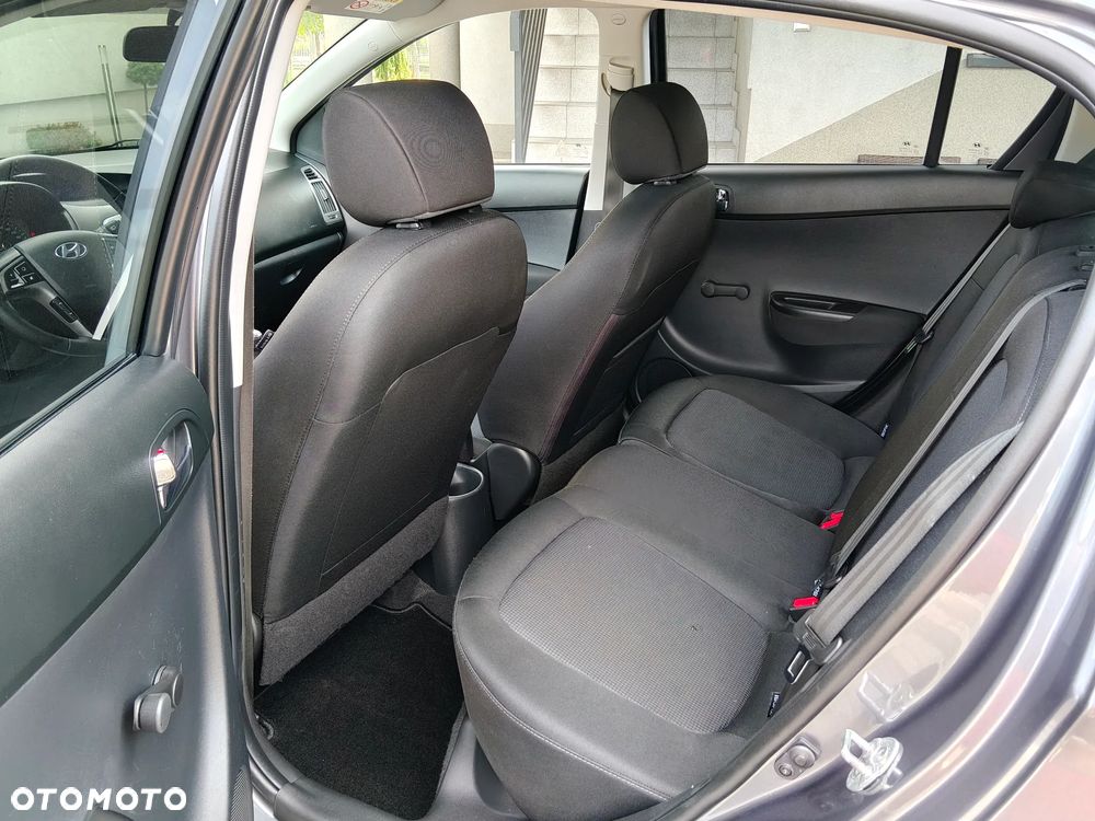 Hyundai i20 1.25 Classic + - 10