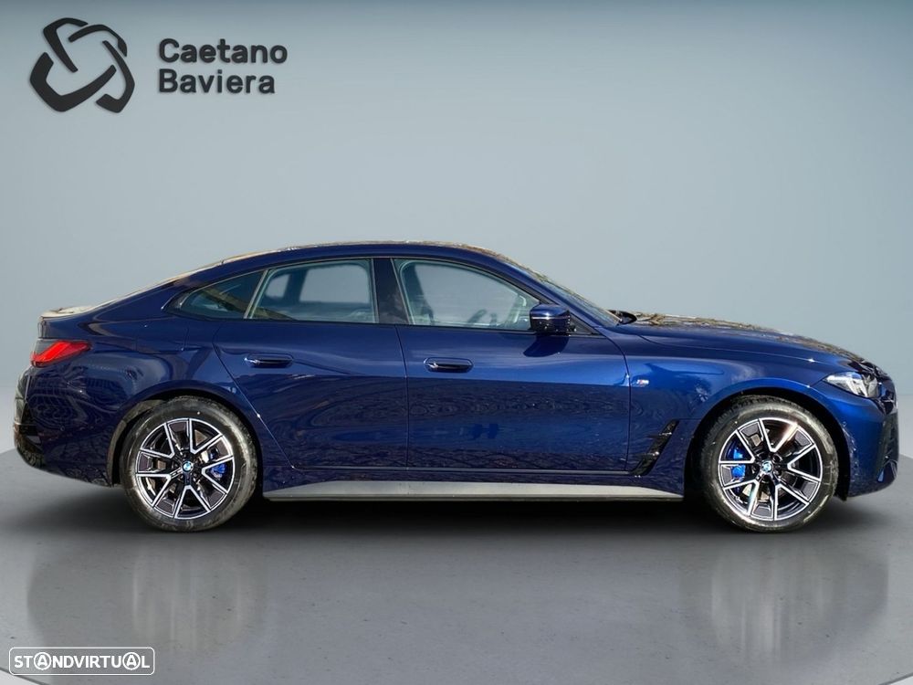 BMW i4 eDrive35 Pack Desportivo M - 24