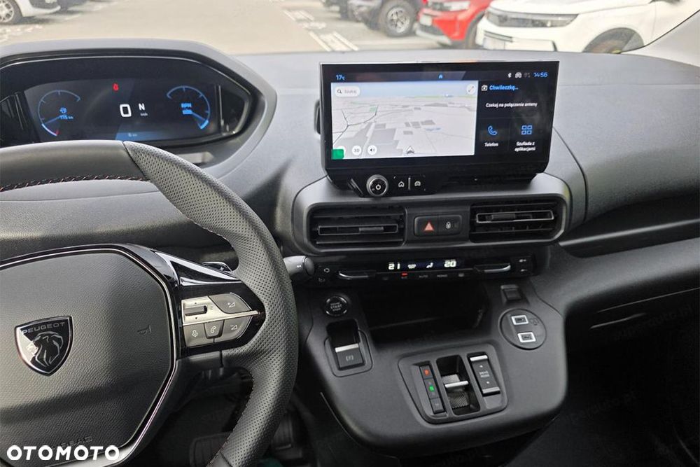 Peugeot Partner Van L2H1 EAT8 1.5 130KM - 19