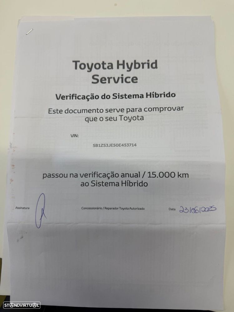 Toyota Auris Touring Sports 1.8 HSD Exclusive - 22