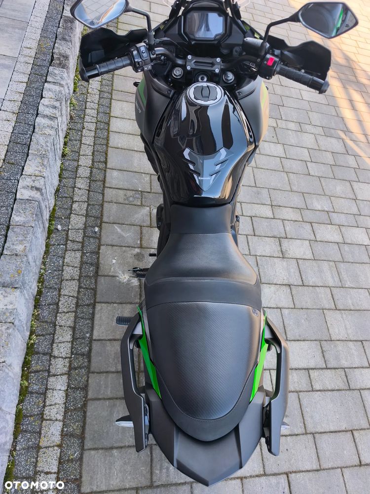 Kawasaki Versys 650 - 12