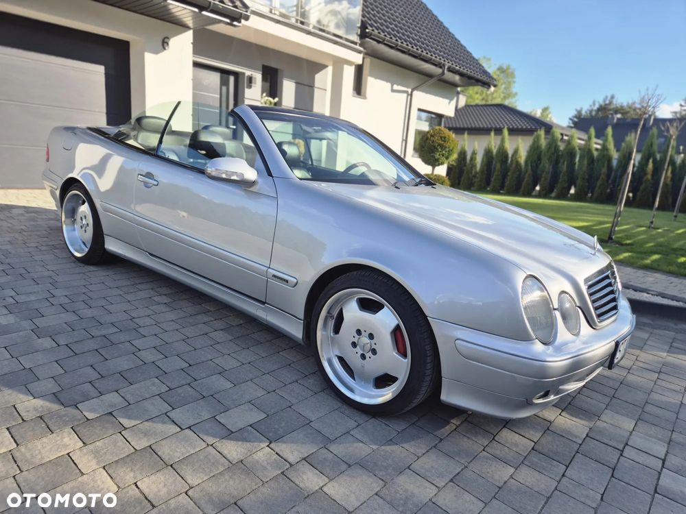 Mercedes-Benz CLK - 7
