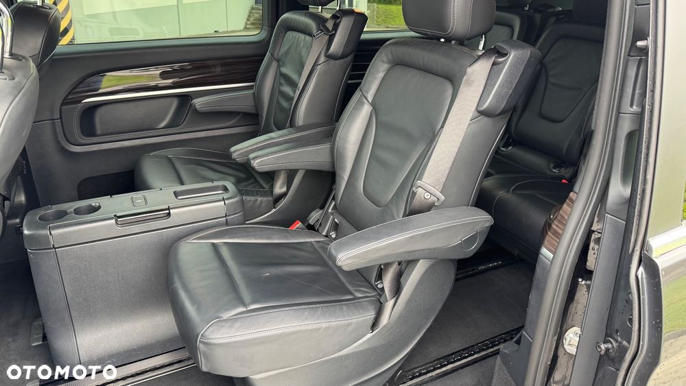 Mercedes-Benz Klasa V 300 d 4-Matic Avantgarde 9G-Tronic (ekstra d³) - 11