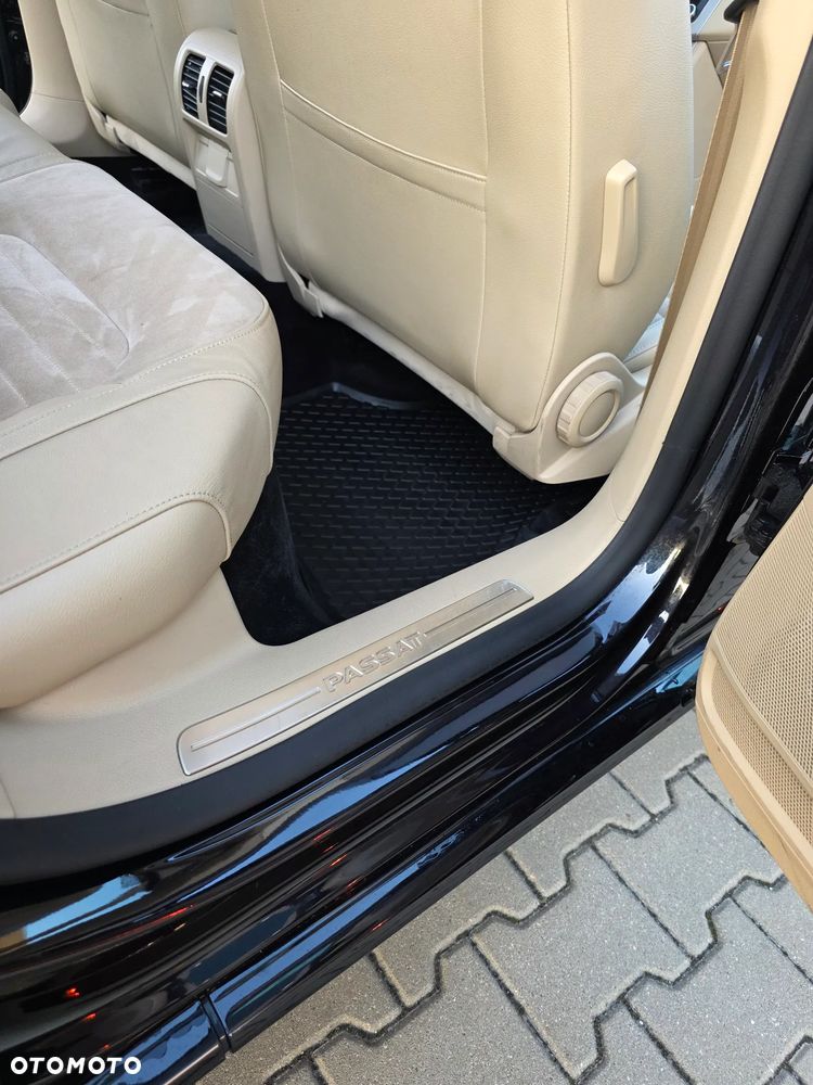 Volkswagen Passat 2.0 TSI Highline DSG - 29