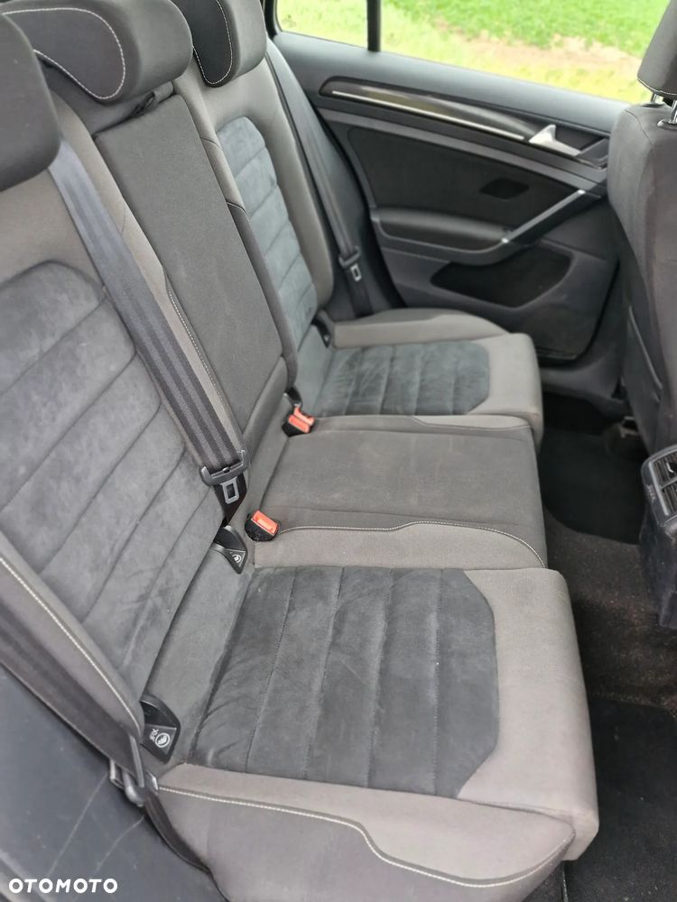 Volkswagen Golf 1.4 TSI BMT Highline - 37