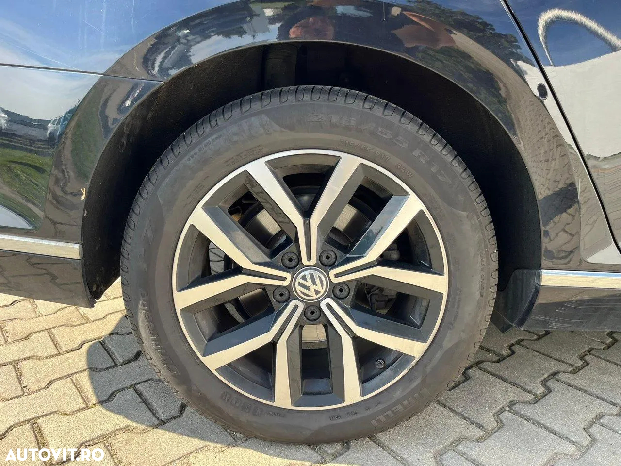 Volkswagen Passat - 22