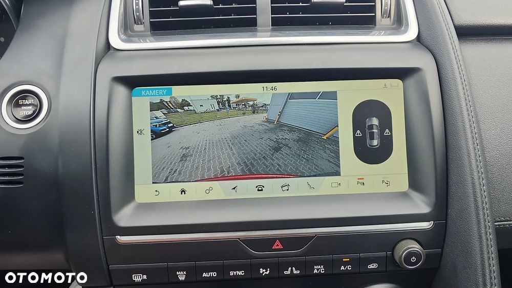 Jaguar E-Pace 2.0 i4D FWD R-Dynamic S - 16