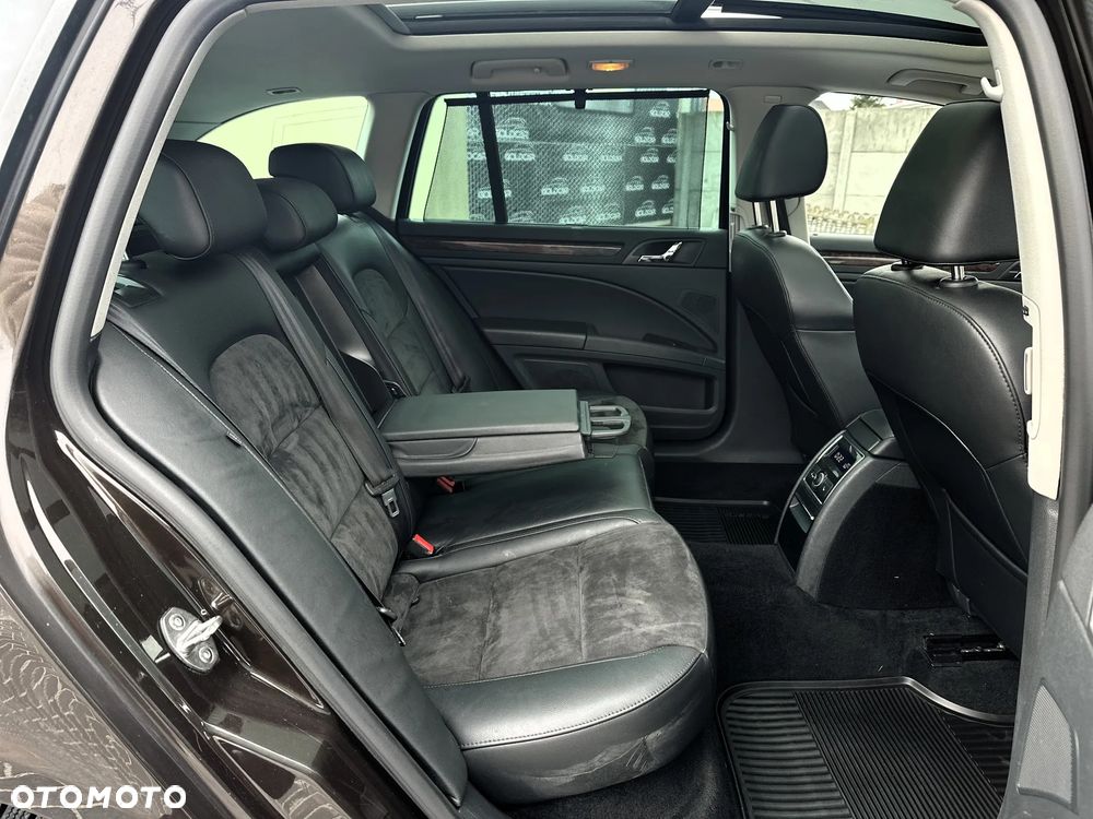 Skoda Superb 2.0 TDI Active DSG - 14