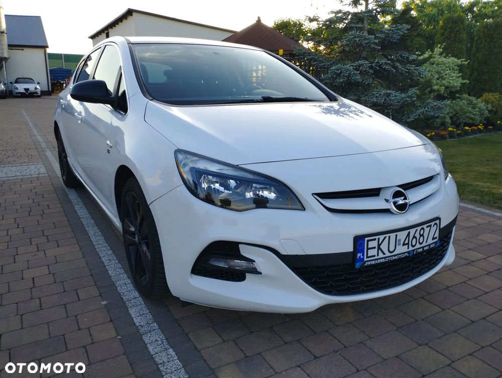 Opel Astra 1.4 Turbo - 9