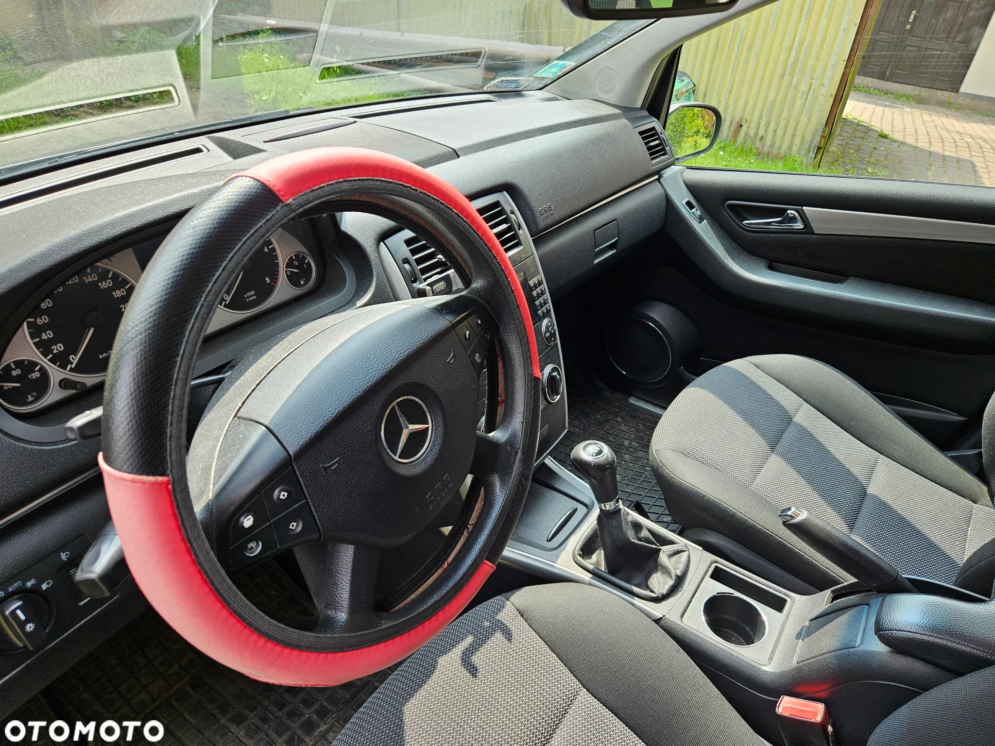 Mercedes-Benz Klasa B 180 CDI - 9