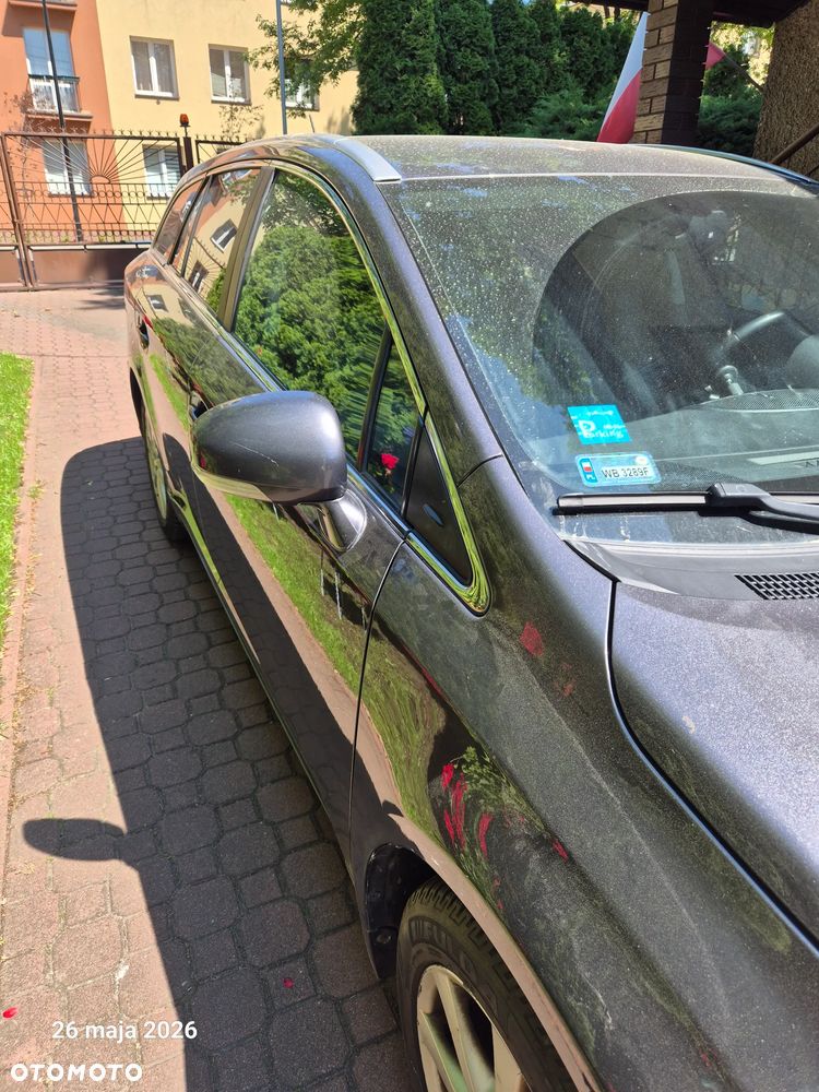 Toyota Avensis 1.8 Premium - 3