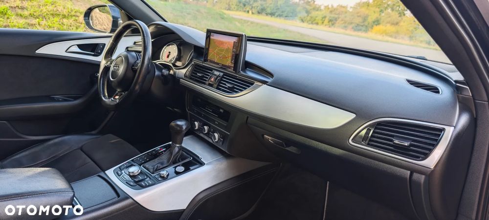 Audi A6 Avant 2.0 TDI Multitronic - 32