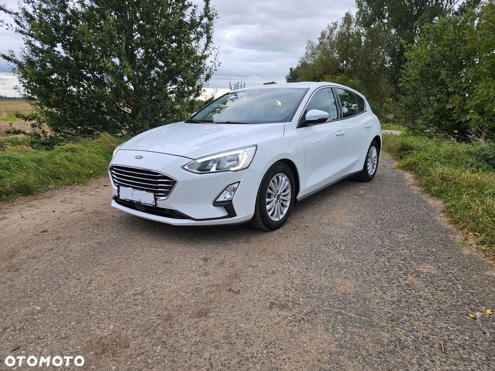 Ford Focus 1.5 EcoBlue Start-Stopp-System TITANIUM - 4