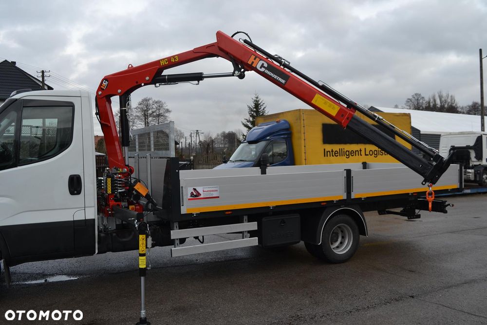 Iveco Daily 72C18 70C18 Skrzynia ładunkowa 5,2 m + nowy żuraw HC 45A2 Fassi F40 F50 - 4