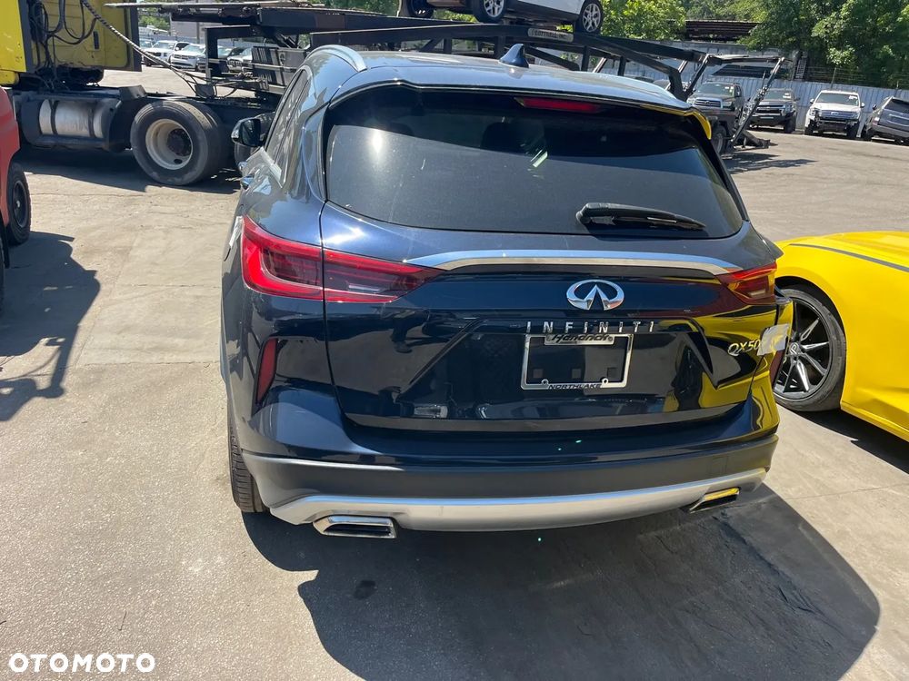 Infiniti Q50 - 6